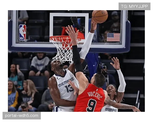 灰熊小贾伦·杰克逊伤愈复出,内线护筐助力莫兰特 灰熊小贾伦·杰克逊伤愈复出,内线护筐助力莫兰特