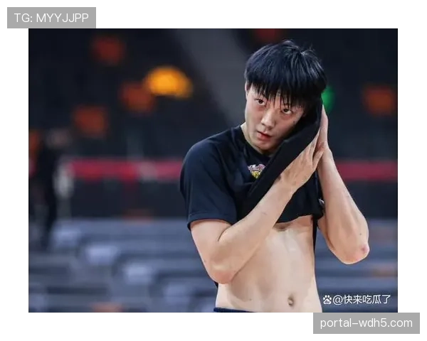 广东队胡明轩火线复出，德比战增强后场深度